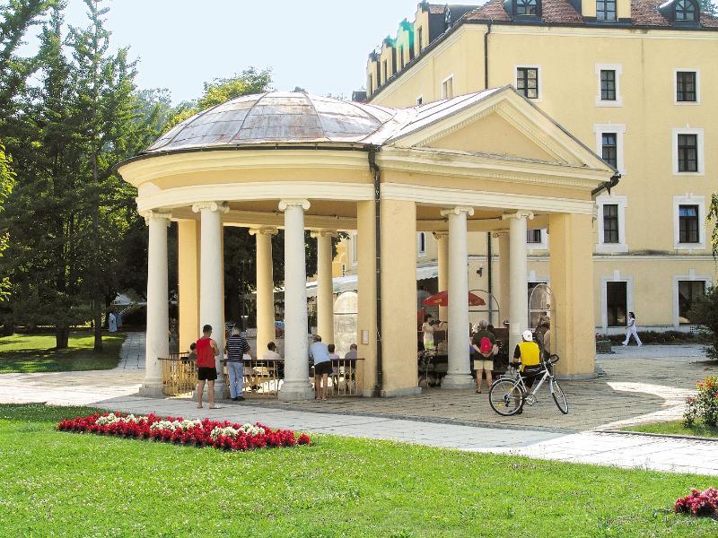 Hotel Zagreb - Health & Beauty Rogaška Slatina Exteriör bild
